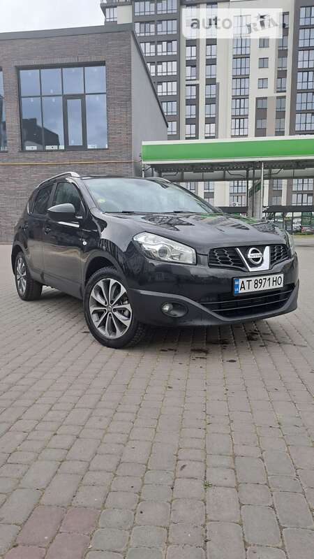 Внедорожник / Кроссовер Nissan Qashqai 2010 в 