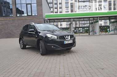 Внедорожник / Кроссовер Nissan Qashqai 2010 в 