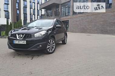 Внедорожник / Кроссовер Nissan Qashqai 2010 в 
