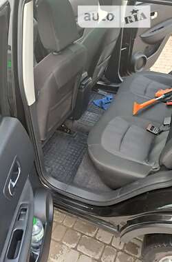 Внедорожник / Кроссовер Nissan Qashqai 2010 в 