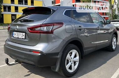 Позашляховик / Кросовер Nissan Qashqai 2020 в 