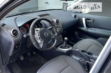 Внедорожник / Кроссовер Nissan Qashqai 2009 в 