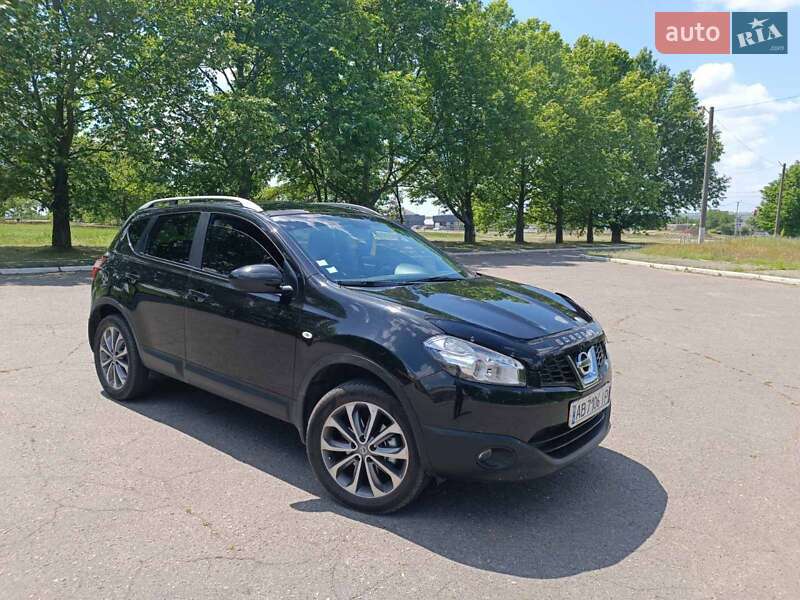 Внедорожник / Кроссовер Nissan Qashqai 2010 в Новой Одессе