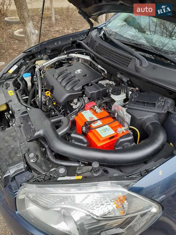 Внедорожник / Кроссовер Nissan Qashqai 2010 в Запорожье