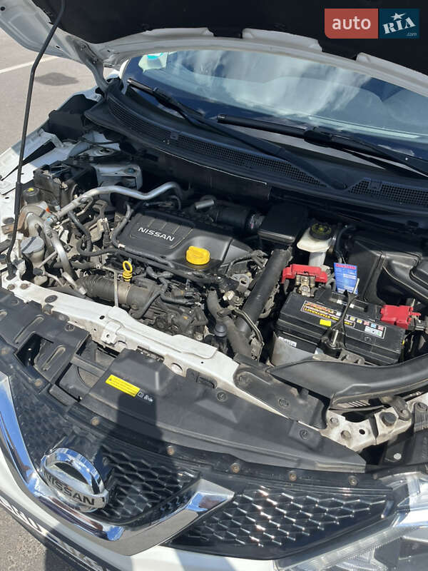 Внедорожник / Кроссовер Nissan Qashqai 2014 в Сарнах