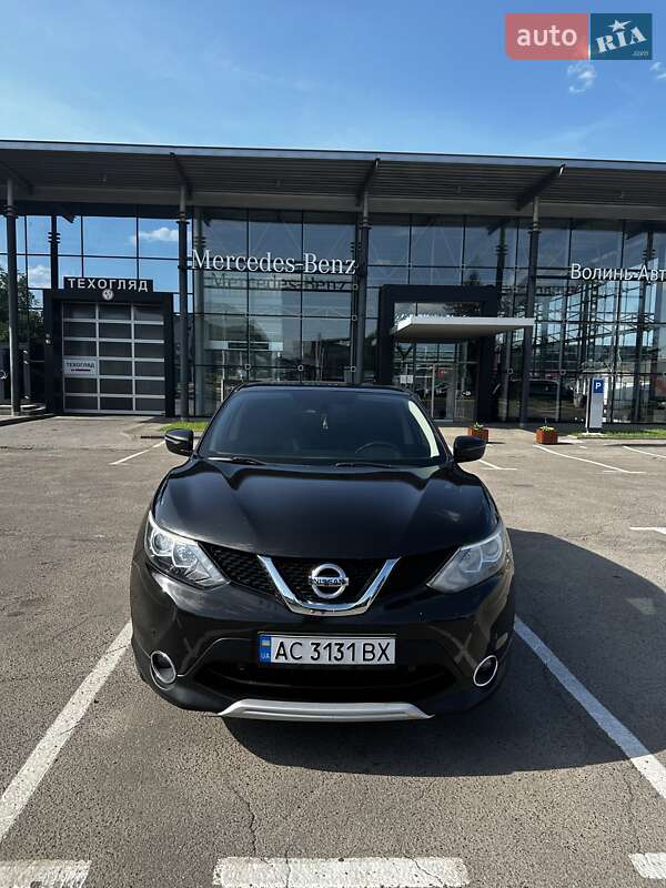 Внедорожник / Кроссовер Nissan Qashqai 2015 в Луцке