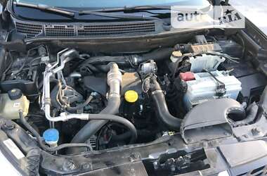 Внедорожник / Кроссовер Nissan Qashqai 2011 в 
