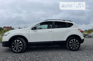 Внедорожник / Кроссовер Nissan Qashqai 2013 в 