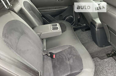 Внедорожник / Кроссовер Nissan Qashqai 2013 в 