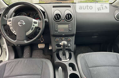 Внедорожник / Кроссовер Nissan Qashqai 2013 в 