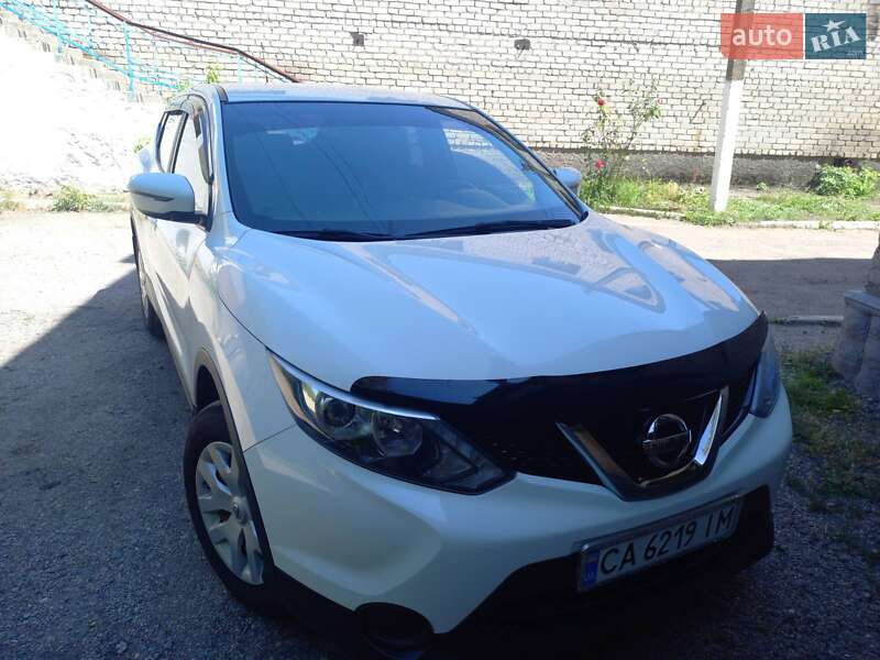 Внедорожник / Кроссовер Nissan Qashqai 2017 в Казанке