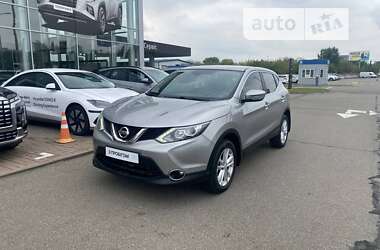 Внедорожник / Кроссовер Nissan Qashqai 2016 в Киеве