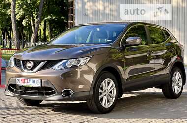 Позашляховик / Кросовер Nissan Qashqai 2015 в Дніпрі