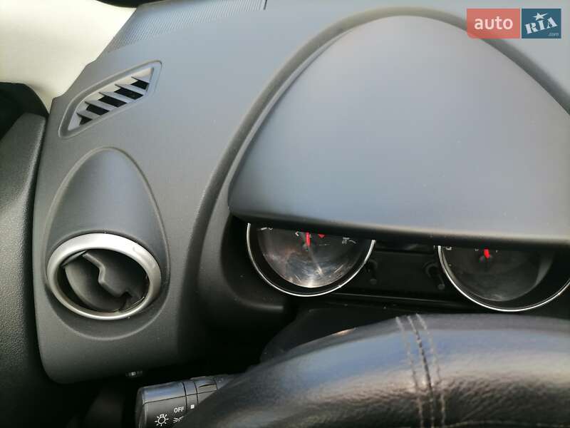 Внедорожник / Кроссовер Nissan Qashqai 2011 в Ровно фото 7 Внедорожник / Кроссовер Nissan Qashqai 2011 в Ровно