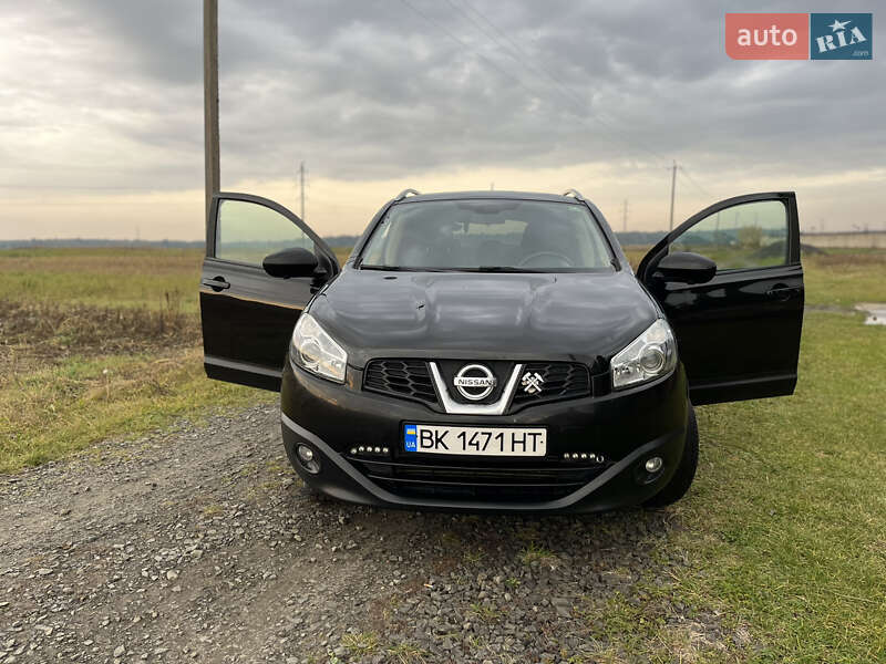 Внедорожник / Кроссовер Nissan Qashqai 2012 в Ровно