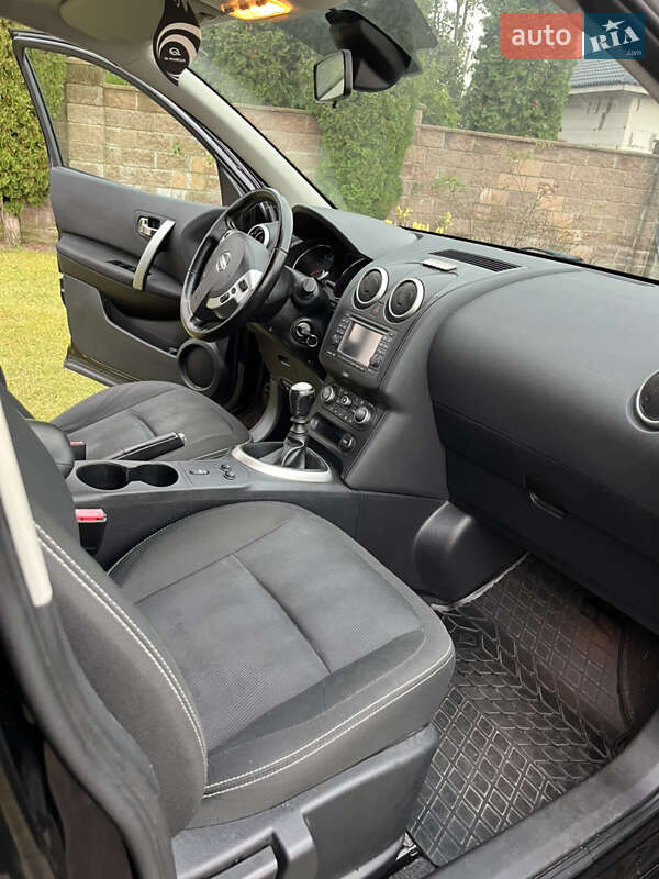 Внедорожник / Кроссовер Nissan Qashqai 2012 в Ровно