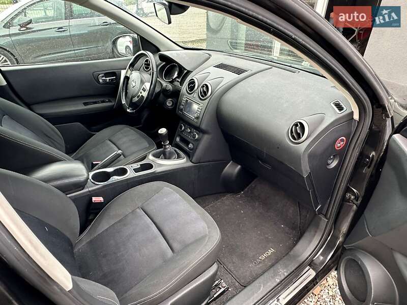 Позашляховик / Кросовер Nissan Qashqai 2011 в Києві