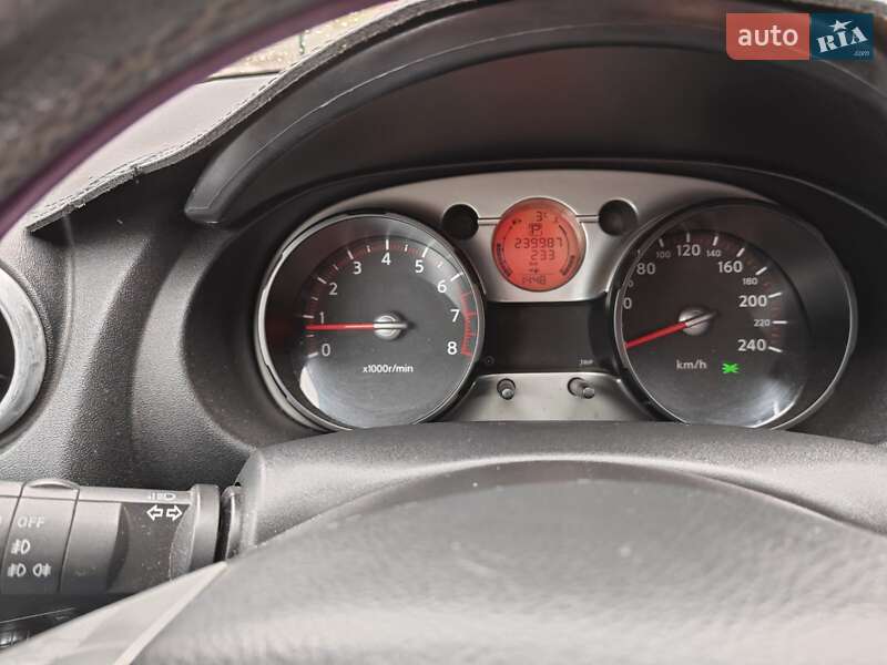 Внедорожник / Кроссовер Nissan Qashqai 2008 в Черновцах