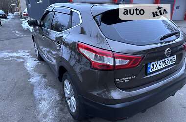 Позашляховик / Кросовер Nissan Qashqai 2017 в 