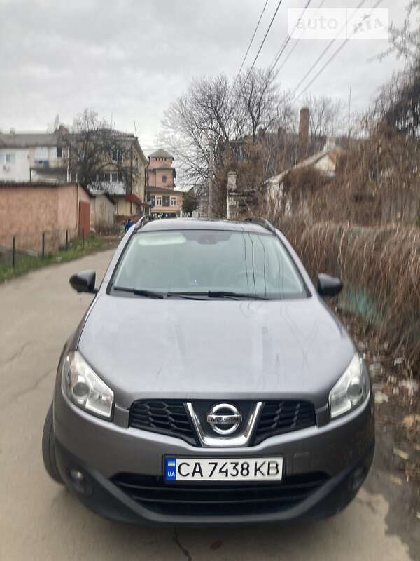 Внедорожник / Кроссовер Nissan Qashqai 2013 в Умани