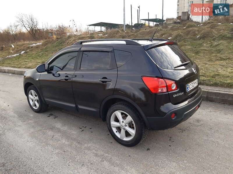 Позашляховик / Кросовер Nissan Qashqai 2008 в Львові