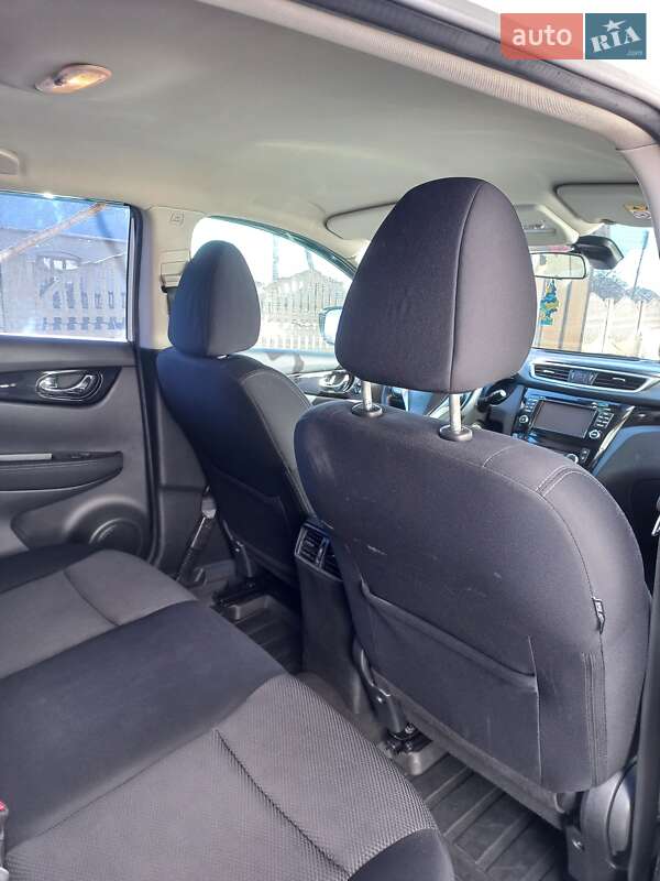 Внедорожник / Кроссовер Nissan Qashqai 2017 в Черновцах