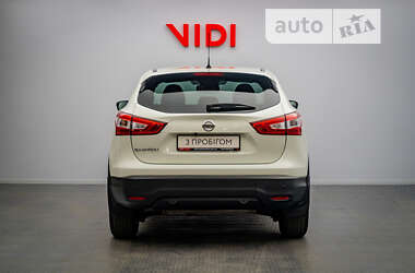 Внедорожник / Кроссовер Nissan Qashqai 2017 в 