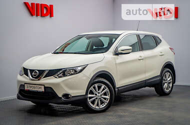 Внедорожник / Кроссовер Nissan Qashqai 2017 в 