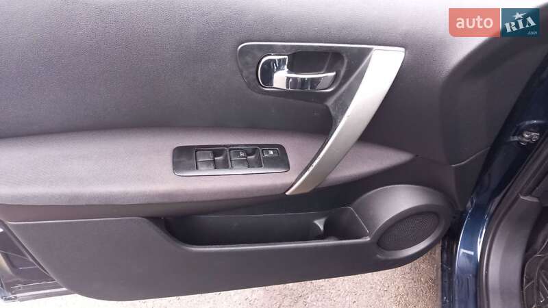 Внедорожник / Кроссовер Nissan Qashqai 2009 в Иршаве