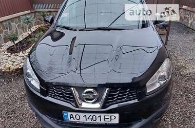 Внедорожник / Кроссовер Nissan Qashqai 2011 в Хусте