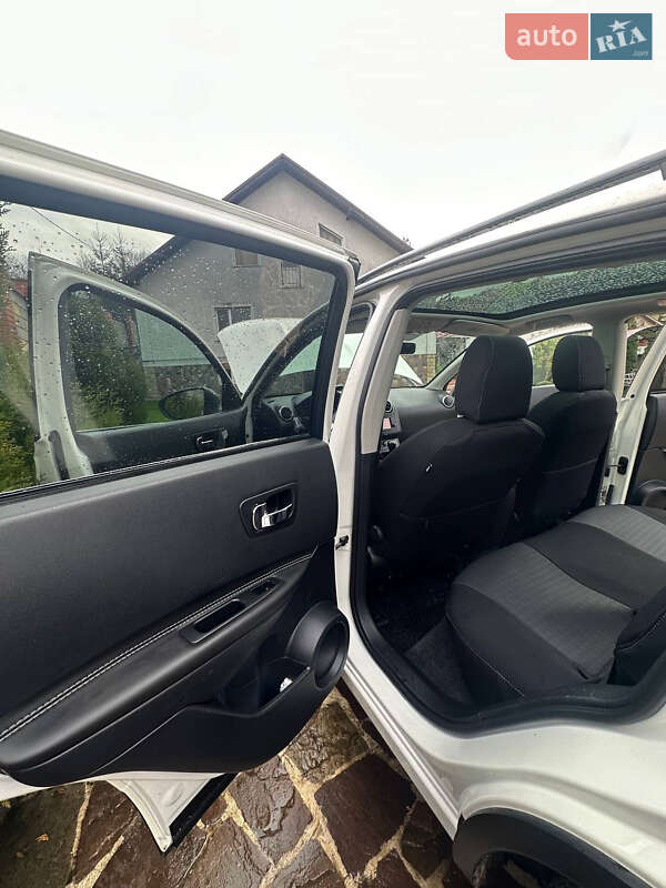 Внедорожник / Кроссовер Nissan Qashqai 2013 в Тернополе