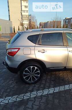 Внедорожник / Кроссовер Nissan Qashqai 2012 в Житомире