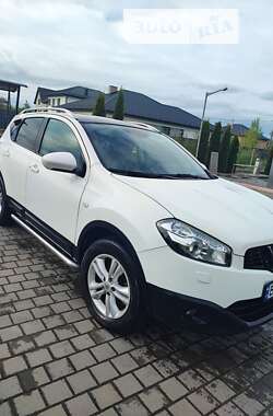 Внедорожник / Кроссовер Nissan Qashqai 2010 в Львове