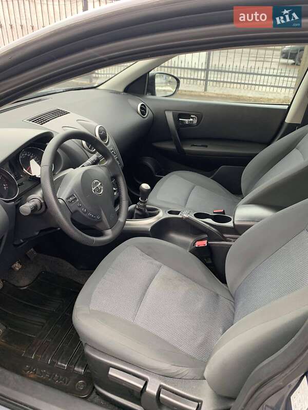 Внедорожник / Кроссовер Nissan Qashqai 2010 в Луцке