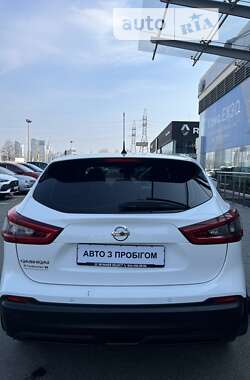 Внедорожник / Кроссовер Nissan Qashqai 2018 в Киеве
