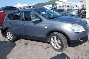 Позашляховик / Кросовер Nissan Qashqai 2009 в Стрию