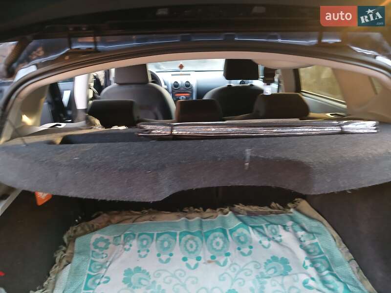 Внедорожник / Кроссовер Nissan Qashqai 2008 в Дубно фото 2 Внедорожник / Кроссовер Nissan Qashqai 2008 в Дубно