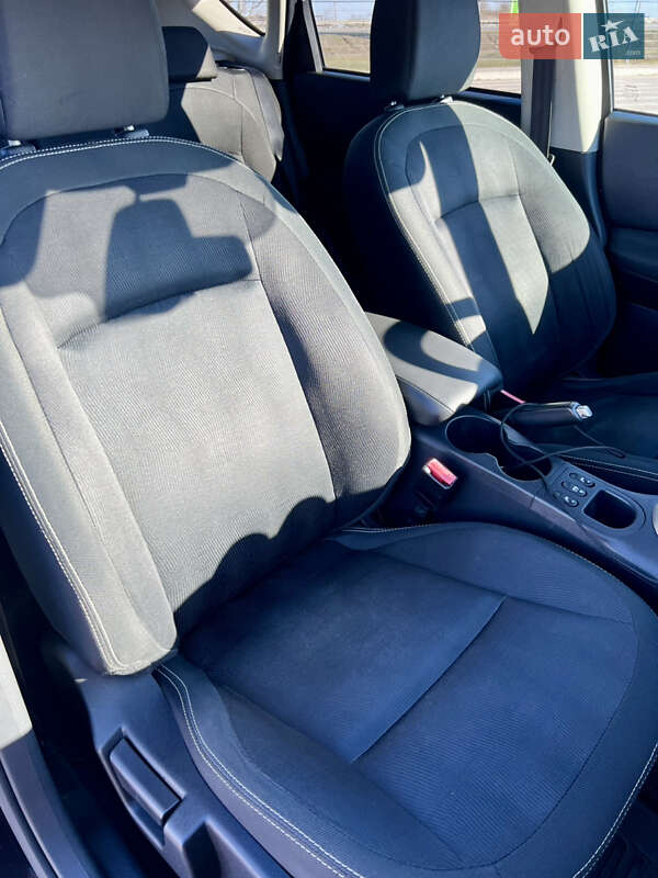 Внедорожник / Кроссовер Nissan Qashqai 2010 в Днепре