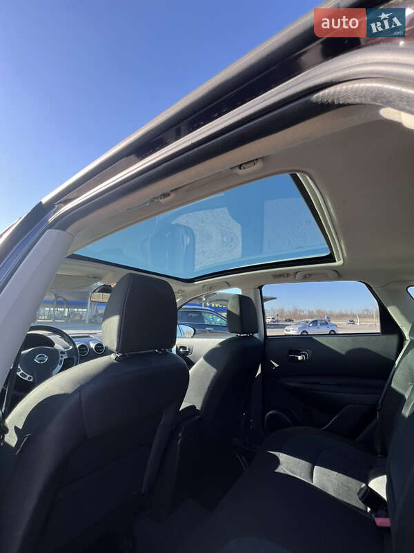 Внедорожник / Кроссовер Nissan Qashqai 2010 в Днепре