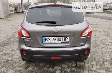 Внедорожник / Кроссовер Nissan Qashqai 2013 в Хмельницком