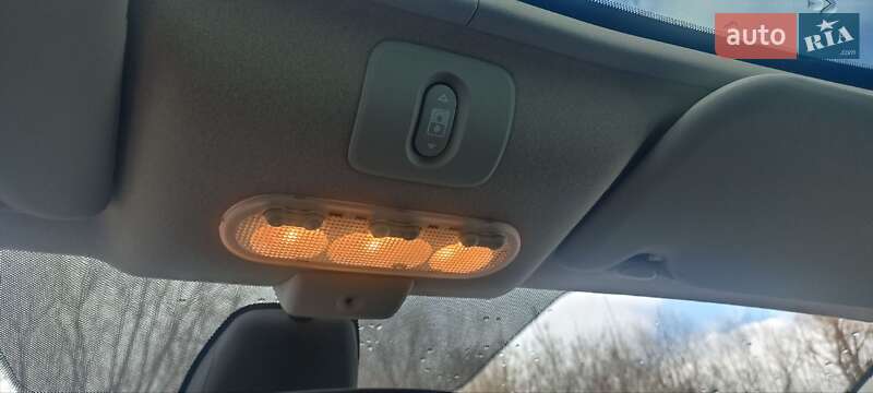 Позашляховик / Кросовер Nissan Qashqai 2007 в Львові