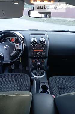 Позашляховик / Кросовер Nissan Qashqai 2008 в Млиніві