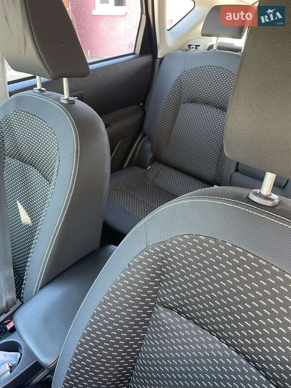 Внедорожник / Кроссовер Nissan Qashqai 2008 в Коростене