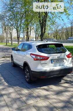 Внедорожник / Кроссовер Nissan Qashqai 2017 в Киеве