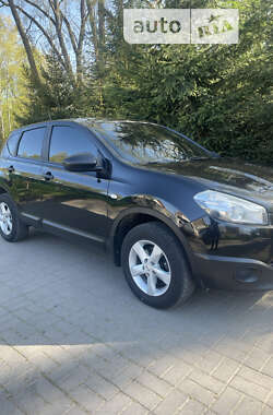 Позашляховик / Кросовер Nissan Qashqai 2011 в Хмельницькому