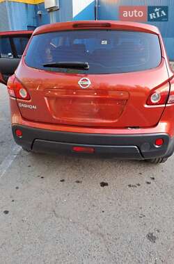 Внедорожник / Кроссовер Nissan Qashqai 2007 в 