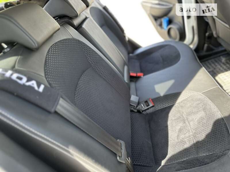 Внедорожник / Кроссовер Nissan Qashqai 2013 в Чернигове