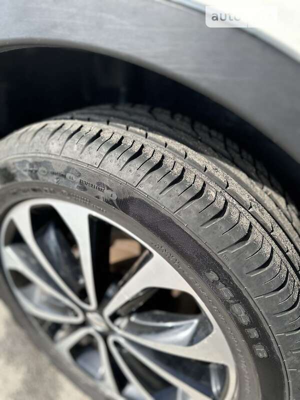 Внедорожник / Кроссовер Nissan Qashqai 2013 в Чернигове