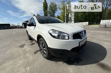 Внедорожник / Кроссовер Nissan Qashqai 2013 в Чернигове
