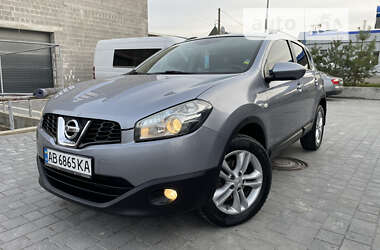 Внедорожник / Кроссовер Nissan Qashqai 2013 в Каменец-Подольском